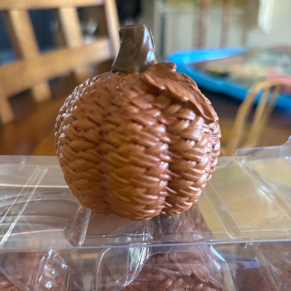 Robert Stanley Resin Pumpkin Place Card Holder Set Of 4 Rustic Autumn Woven